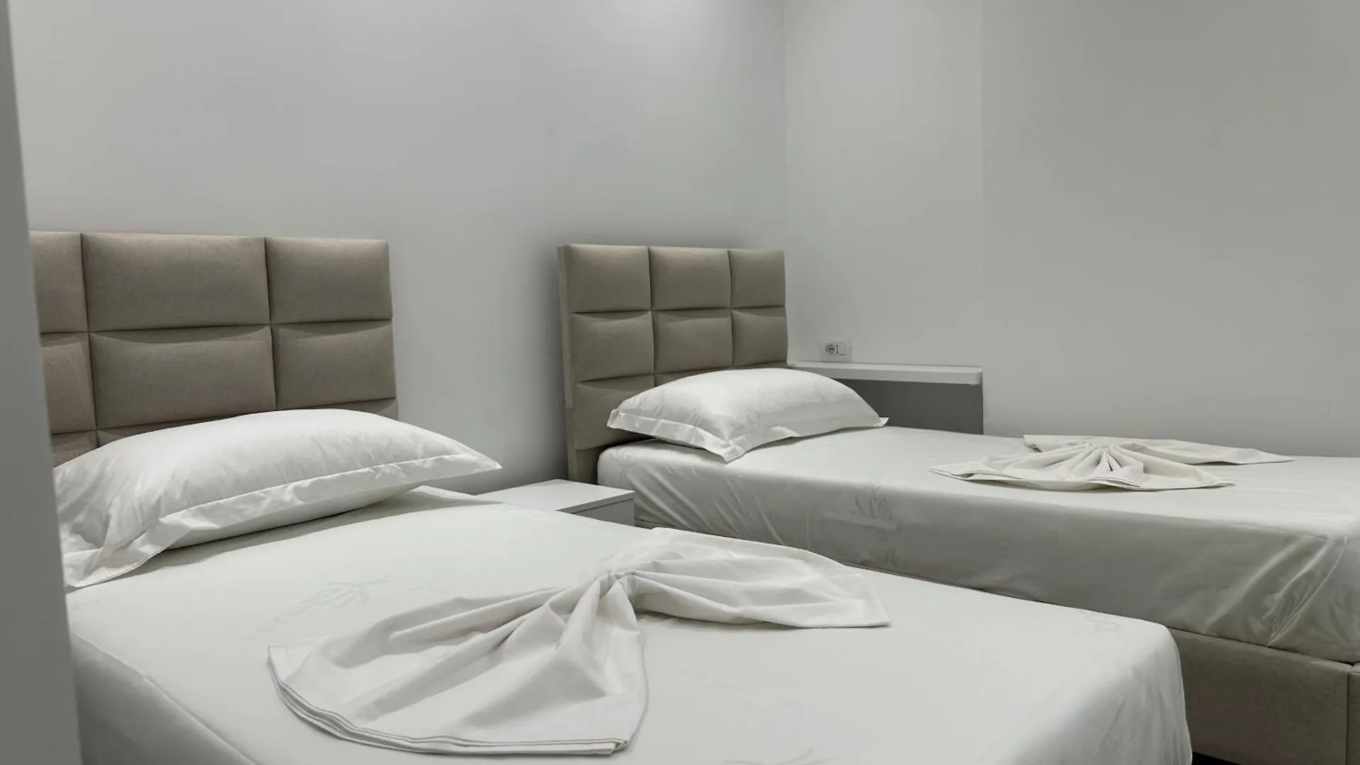 Oal Luxury Apartments Sarande Albania