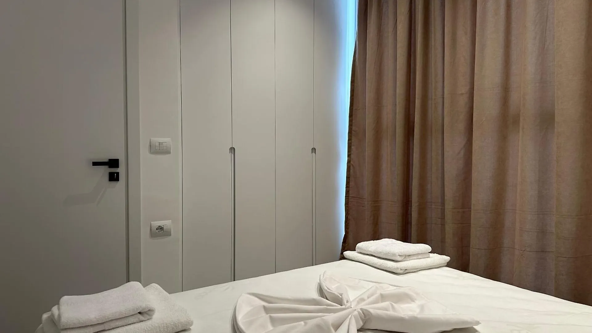 Oal Luxury Apartments Sarande Albania