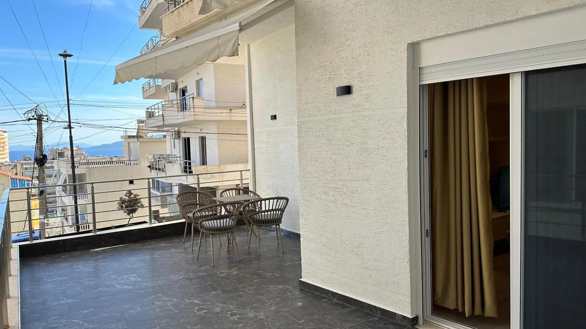 Oal Luxury Apartments Sarande 0*,