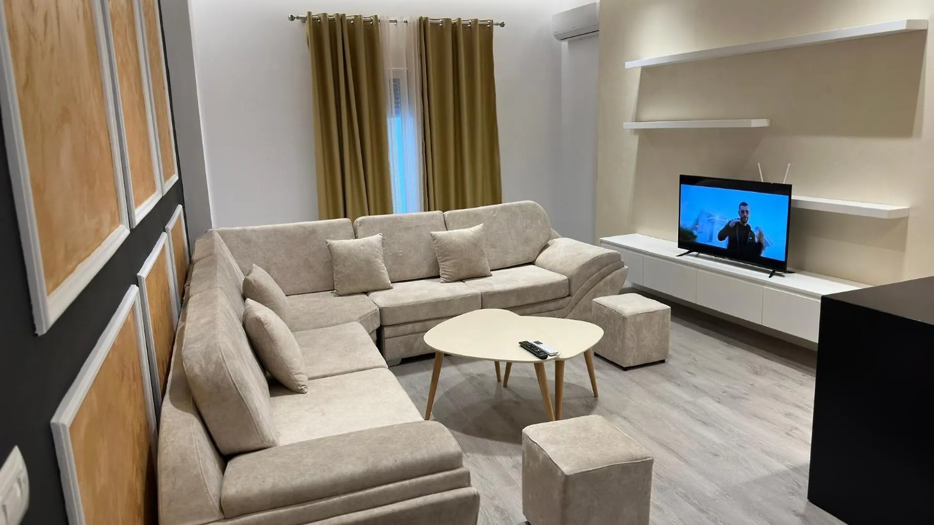 Oal Luxury Apartments Sarandë